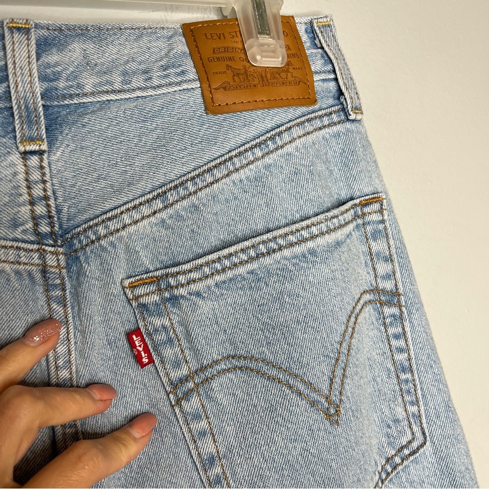 Levi Big E Vintage Style High Waisted Light Wash Ribcage Straight Jeans - Picture 10 of 10